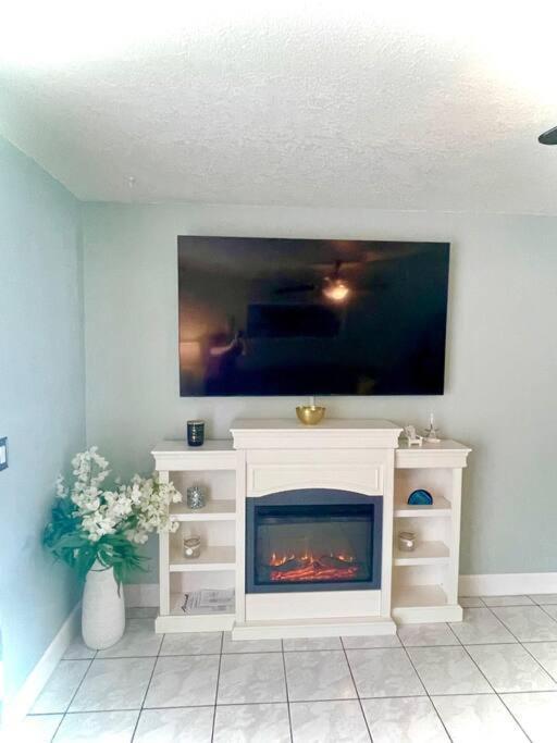 Sparkling 2Bed 1Bath Beach Home - Unit 214 Cocoa Beach Zewnętrze zdjęcie