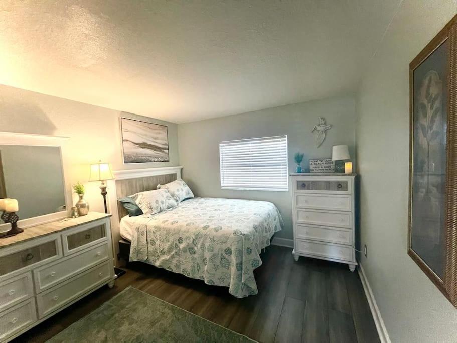 Sparkling 2Bed 1Bath Beach Home - Unit 214 Cocoa Beach Zewnętrze zdjęcie